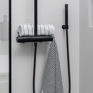 Mette Ditmer GRID Sort/Hvit Badematte 50 x 80cm